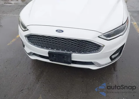 2020 Ford Fusion Titanium z USA, uszkodzony, nr VIN 3FA6P0D99LR193631